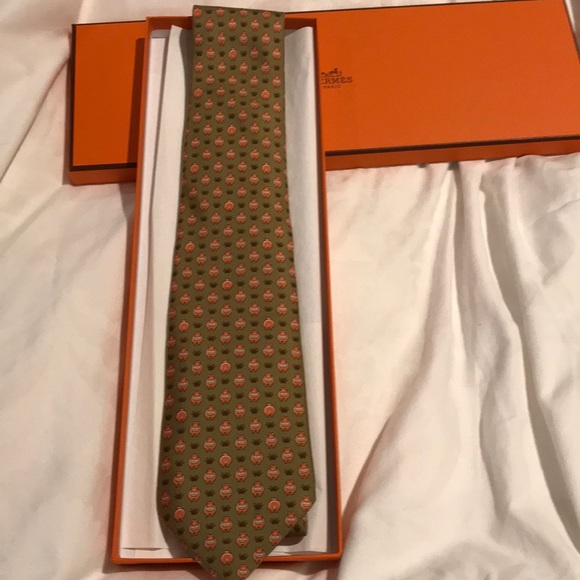 Hermes Other - 🔴 HERMES AUTHENTIC SILK MANS TIE WITH HIPPOS